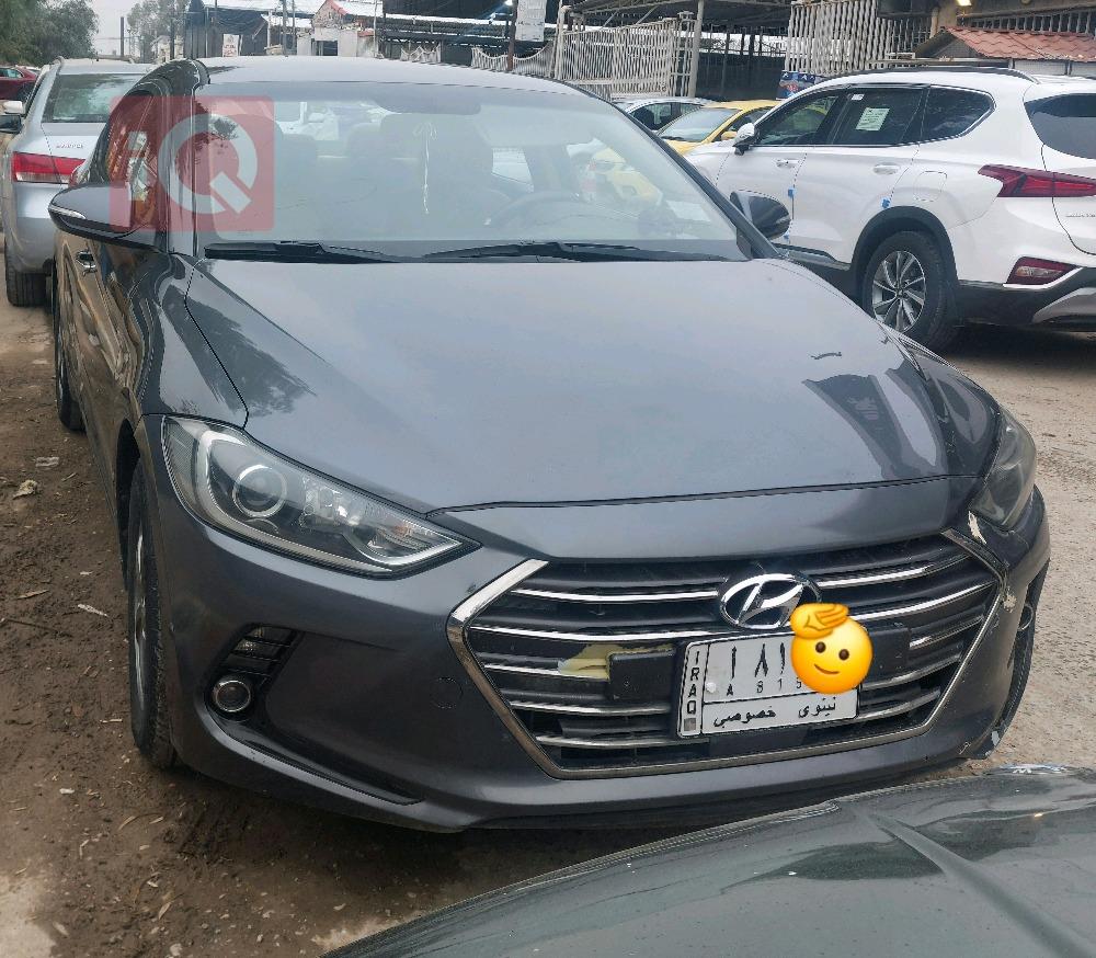 هیۆندای ئەلەنترا